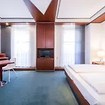 Arotel Living 3* Nuremberg