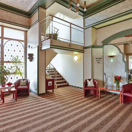 Arotel Living 3*