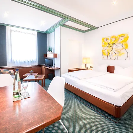 Arotel Living 호텔 3*