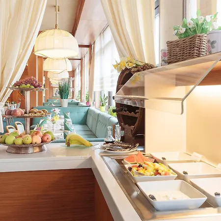 Arotel Living 3* 뉘른베르크