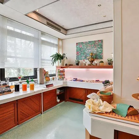 Arotel Living 호텔