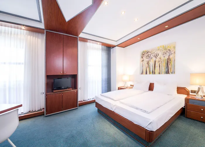Arotel Living 3*