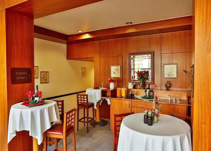 Hotel Arotel Living