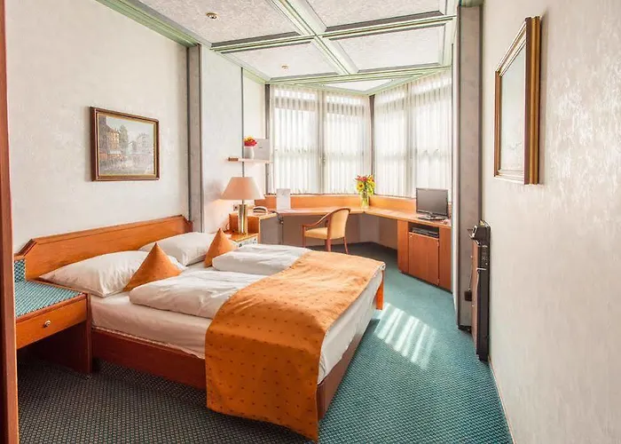 Arotel Living Hotel 3*