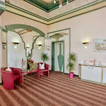 Hotell Arotel Living