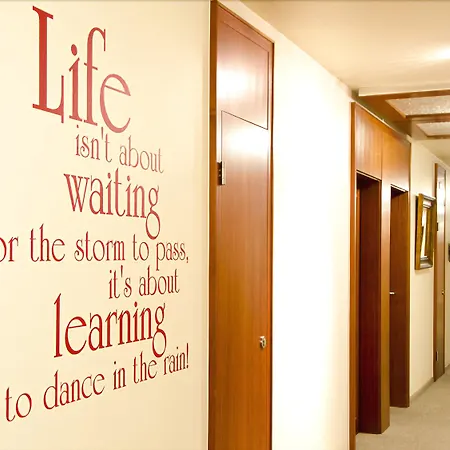 Arotel Living 3*