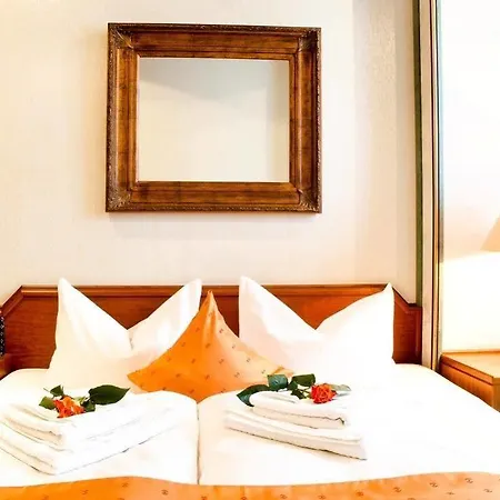 Hotell Arotel Living 3*
