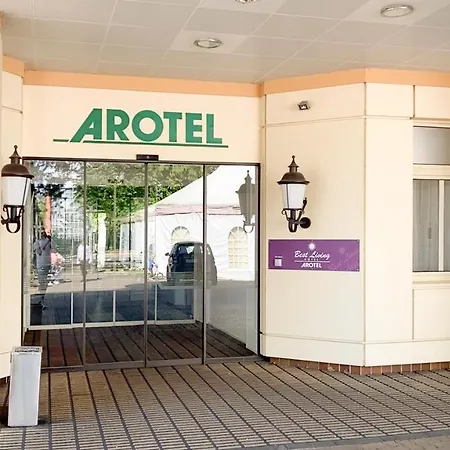 Arotel Living 3*